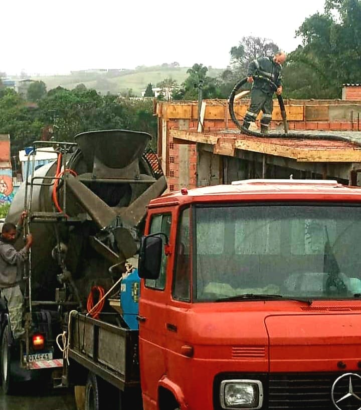 Obra da empresa Suassunamix
